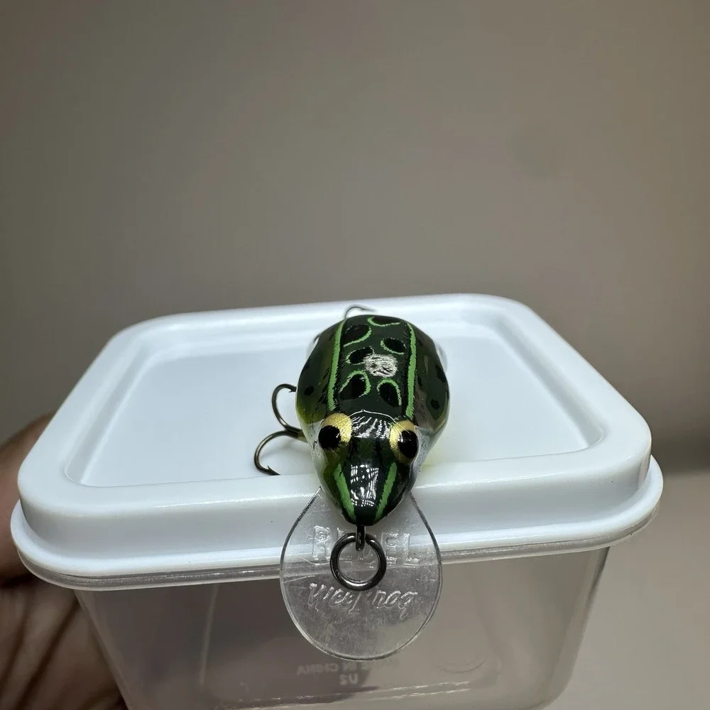 Vintage Rebel Wee Frog Fishing Lure Green Frog Crankbait 1.5